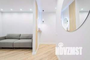 2-к квартира, посуточно, 39м2, 5/6 этаж