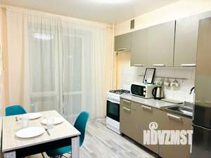 1-к квартира, посуточно, 42м2, 8/10 этаж