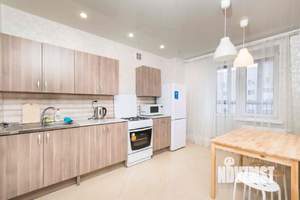 2-к квартира, посуточно, 55м2, 1/1 этаж