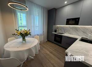 1-к квартира, посуточно, 37м2, 21/25 этаж