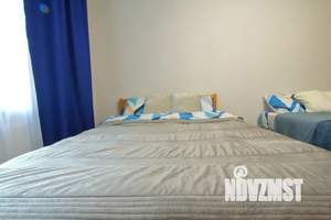 1-к квартира, посуточно, 40м2, 7/17 этаж