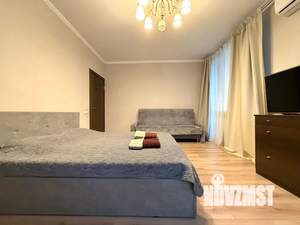 2-к квартира, посуточно, 65м2, 2/18 этаж