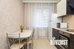 2-к квартира, посуточно, 54м2, 2/18 этаж