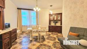 3-к квартира, посуточно, 120м2, 1/1 этаж