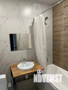1-к квартира, посуточно, 38м2, 3/10 этаж