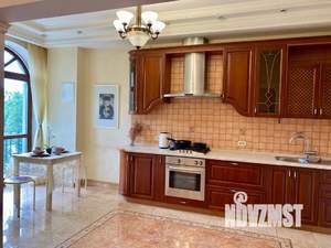 1-к квартира, посуточно, 60м2, 2/5 этаж