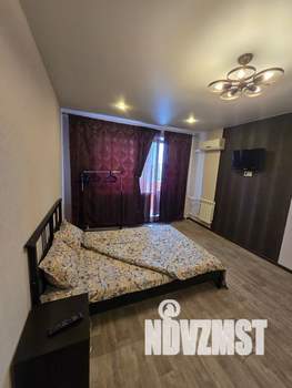 1-к квартира, посуточно, 37м2, 10/10 этаж