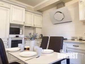 2-к квартира, посуточно, 73м2, 1/1 этаж