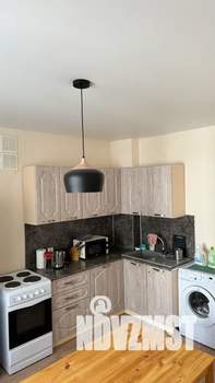 1-к квартира, посуточно, 41м2, 6/9 этаж