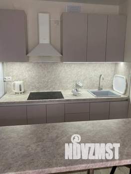 Студия квартира, посуточно, 31м2, 3/24 этаж