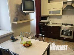 1-к квартира, посуточно, 50м2, 1/1 этаж