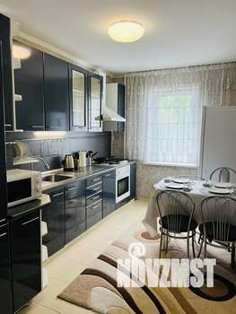 3-к квартира, посуточно, 65м2, 2/10 этаж