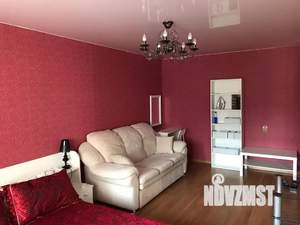 1-к квартира, посуточно, 38м2, 1/10 этаж