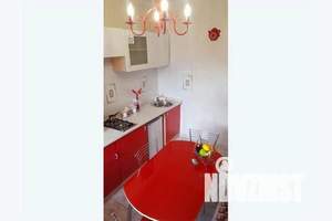 1-к квартира, посуточно, 49м2, 2/3 этаж