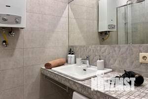 2-к квартира, посуточно, 64м2, 2/5 этаж