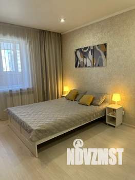 1-к квартира, посуточно, 34м2, 9/16 этаж