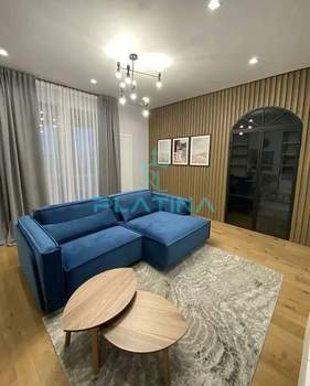 3-к квартира, на длительный срок, 110м2, 3/8 этаж