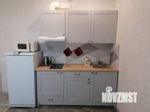 Студия квартира, посуточно, 32м2, 10/19 этаж