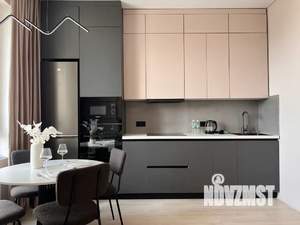 Студия квартира, посуточно, 35м2, 13/20 этаж