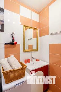 Студия квартира, посуточно, 35м2, 4/5 этаж
