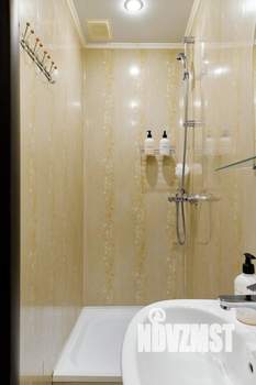 1-к квартира, посуточно, 34м2, 1/2 этаж