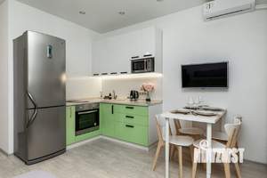 Студия квартира, посуточно, 30м2, 7/24 этаж