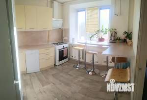 4-к квартира, посуточно, 74м2, 4/5 этаж