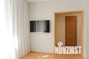 1-к квартира, посуточно, 44м2, 4/10 этаж