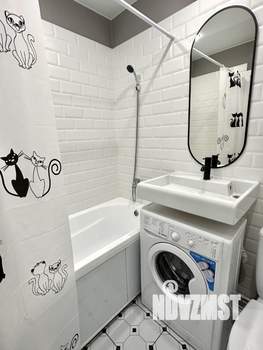 Студия квартира, посуточно, 27м2, 10/24 этаж