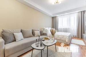 1-к квартира, посуточно, 56м2, 1/1 этаж