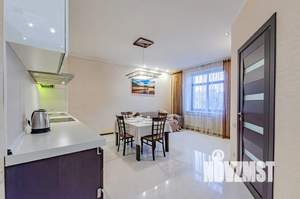 Студия квартира, посуточно, 47м2, 3/6 этаж