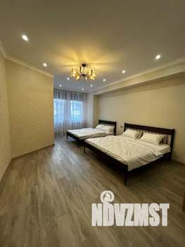 3-к квартира, посуточно, 125м2, 1/7 этаж