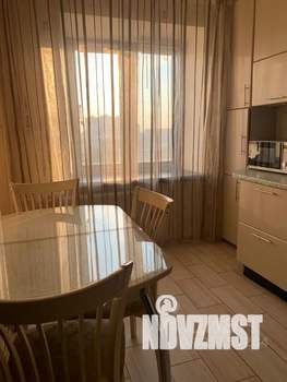 3-к квартира, посуточно, 54м2, 9/9 этаж