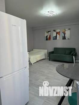 Студия квартира, посуточно, 36м2, 3/10 этаж