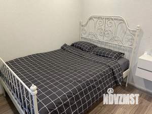 2-к квартира, посуточно, 42м2, 3/10 этаж