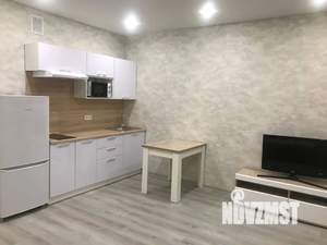 Студия квартира, посуточно, 30м2, 7/19 этаж