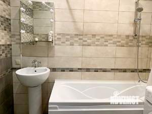 2-к квартира, посуточно, 58м2, 5/5 этаж