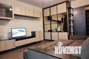 1-к квартира, посуточно, 38м2, 4/10 этаж