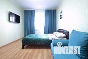 1-к квартира, посуточно, 40м2, 7/19 этаж