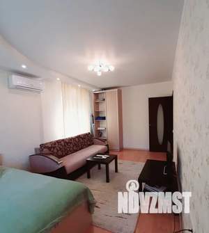 1-к квартира, посуточно, 32м2, 1/5 этаж