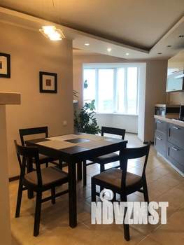 3-к квартира, посуточно, 140м2, 7/9 этаж