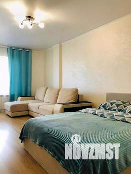 1-к квартира, посуточно, 54м2, 1/1 этаж