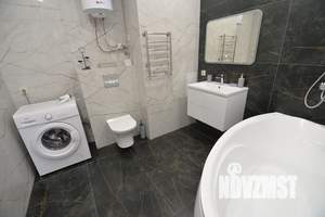 Студия квартира, посуточно, 38м2, 3/27 этаж