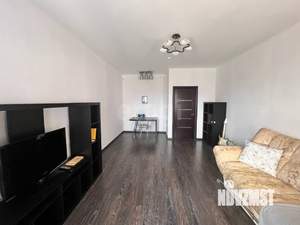 1-к квартира, на длительный срок, 58м2, 13/18 этаж