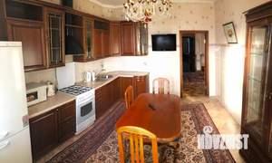 3-к квартира, на длительный срок, 136м2, 2/6 этаж