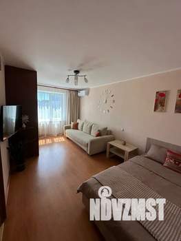 1-к квартира, посуточно, 33м2, 7/10 этаж