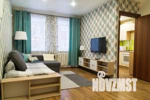 2-к квартира, посуточно, 10м2, 1/5 этаж