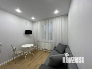 1-к квартира, посуточно, 43м2, 8/24 этаж