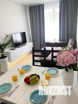 1-к квартира, посуточно, 37м2, 6/8 этаж