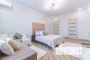 1-к квартира, посуточно, 42м2, 4/19 этаж